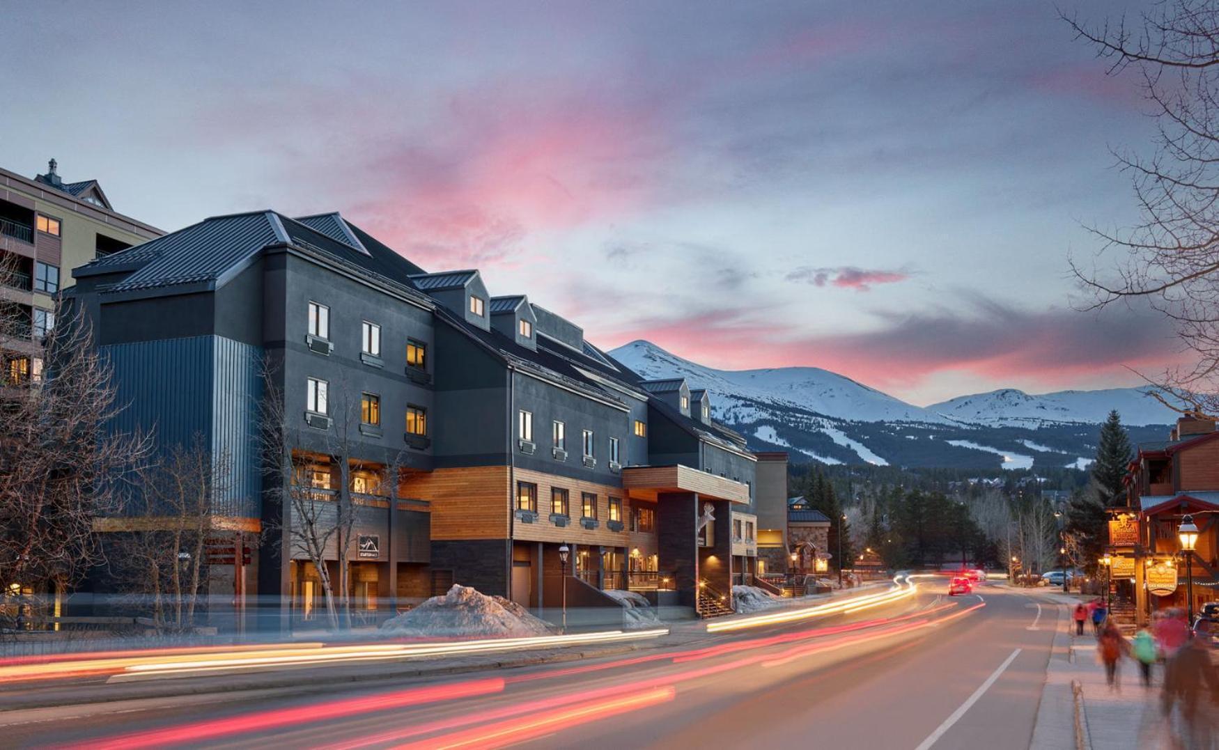 Gravity Haus Hotel Breckenridge Bagian luar foto