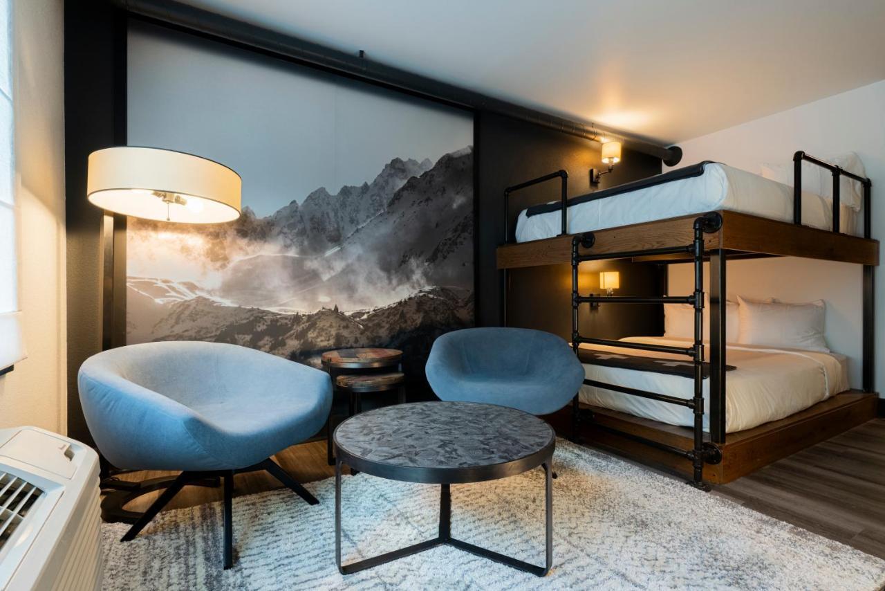 Gravity Haus Hotel Breckenridge Bagian luar foto